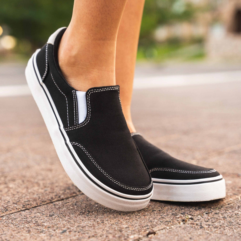 STREETSTYLE Slip-On Coal – Splay Shoes