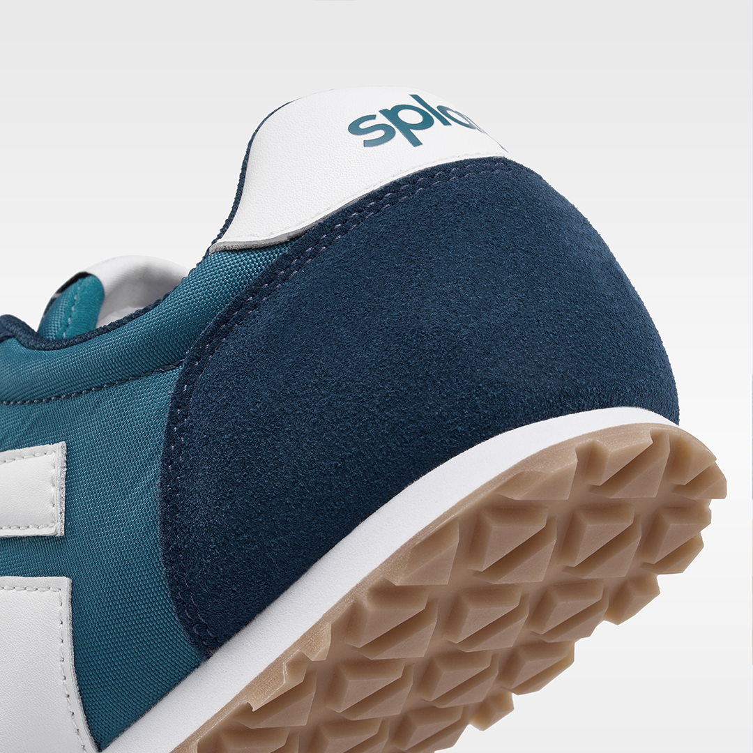 RUNNER V1 Bleacher Blue '26