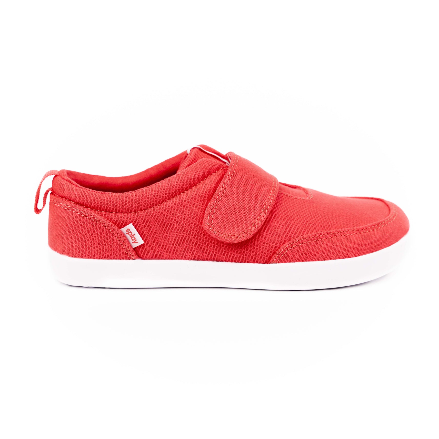 EXPLORE 2.0 Electric Pink barefoot shoes by Splay for kids, featuring a flexible sole and breathable material.
