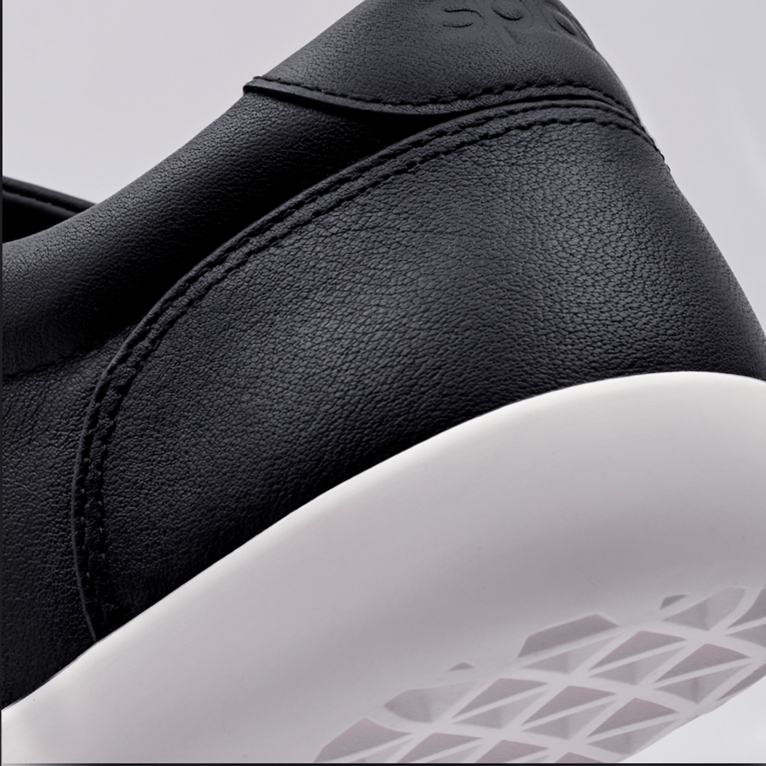 FREESTYLE LEATHER Obsidian