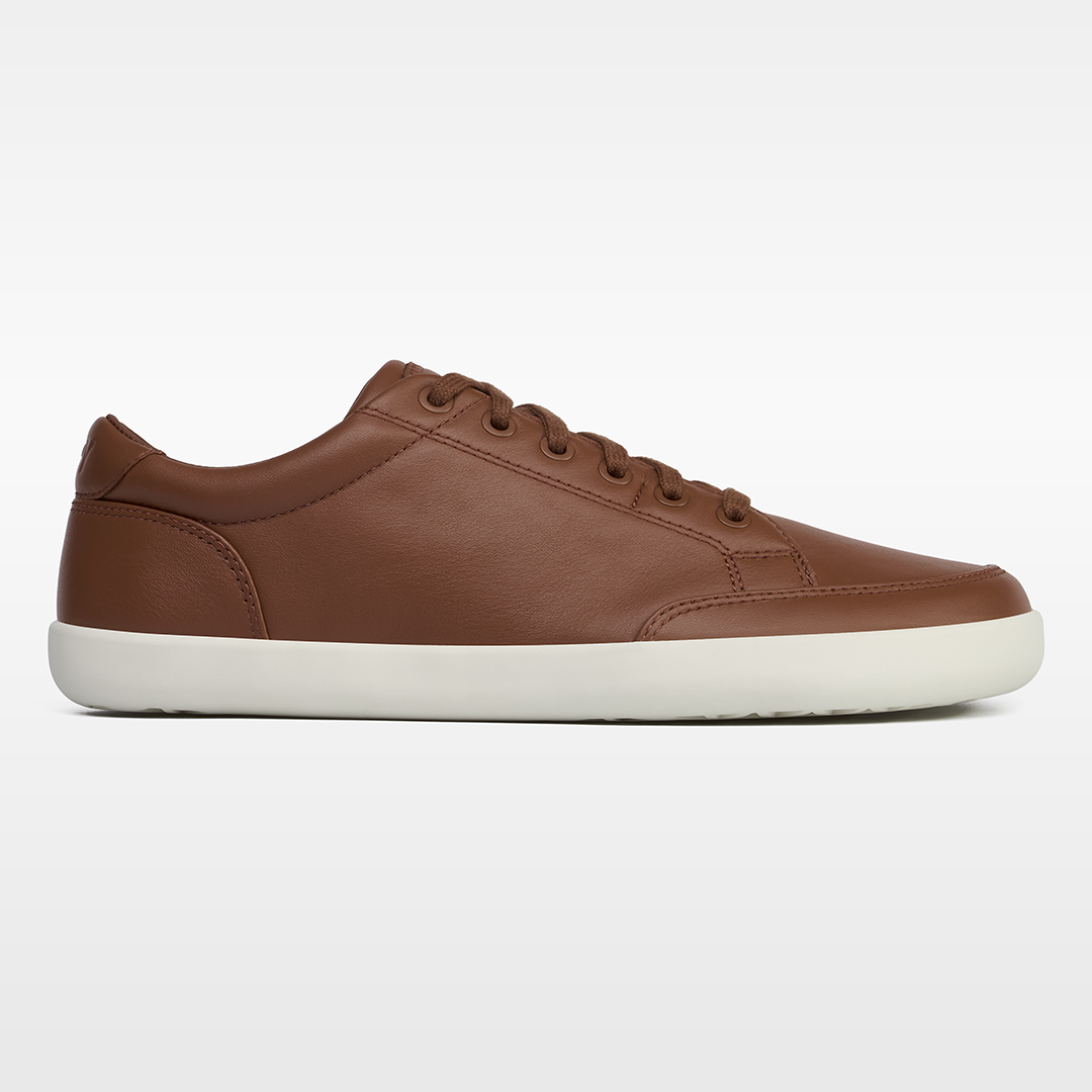 Freestyle Leather Oak barefoot sneaker in tan leather with white sole and wide toe box.