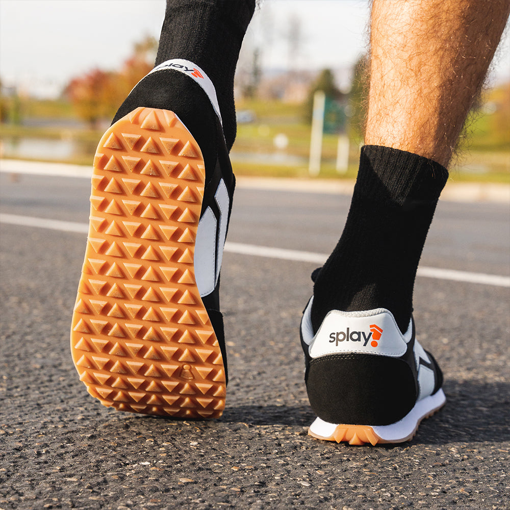 RUNNER V1 Track Black – Minimalist Running Shoes | Zero Drop & Wide Fit ...