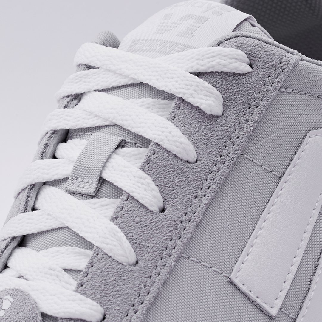 RUNNER V1 Relay Grey '26
