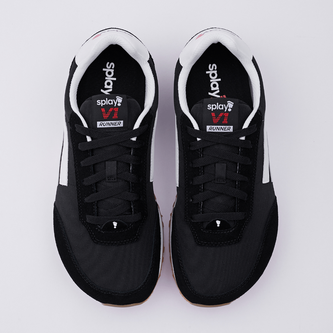 RUNNER V1 Track Black '26