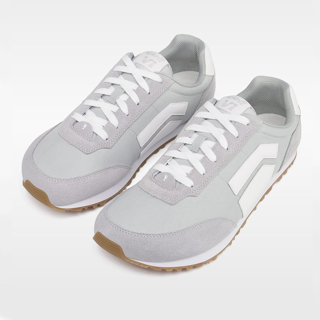 RUNNER V1 Relay Grey '26