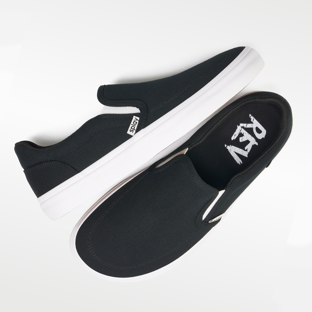 REV SO Berlin barefoot shoes for a comfortable minimalist shoe transition