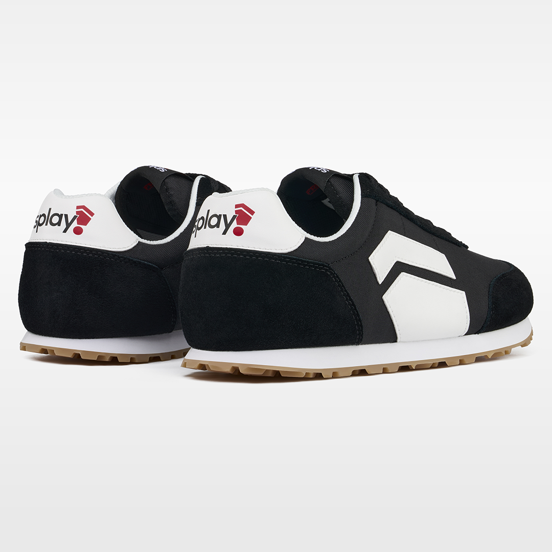 RUNNER V1 Track Black '26
