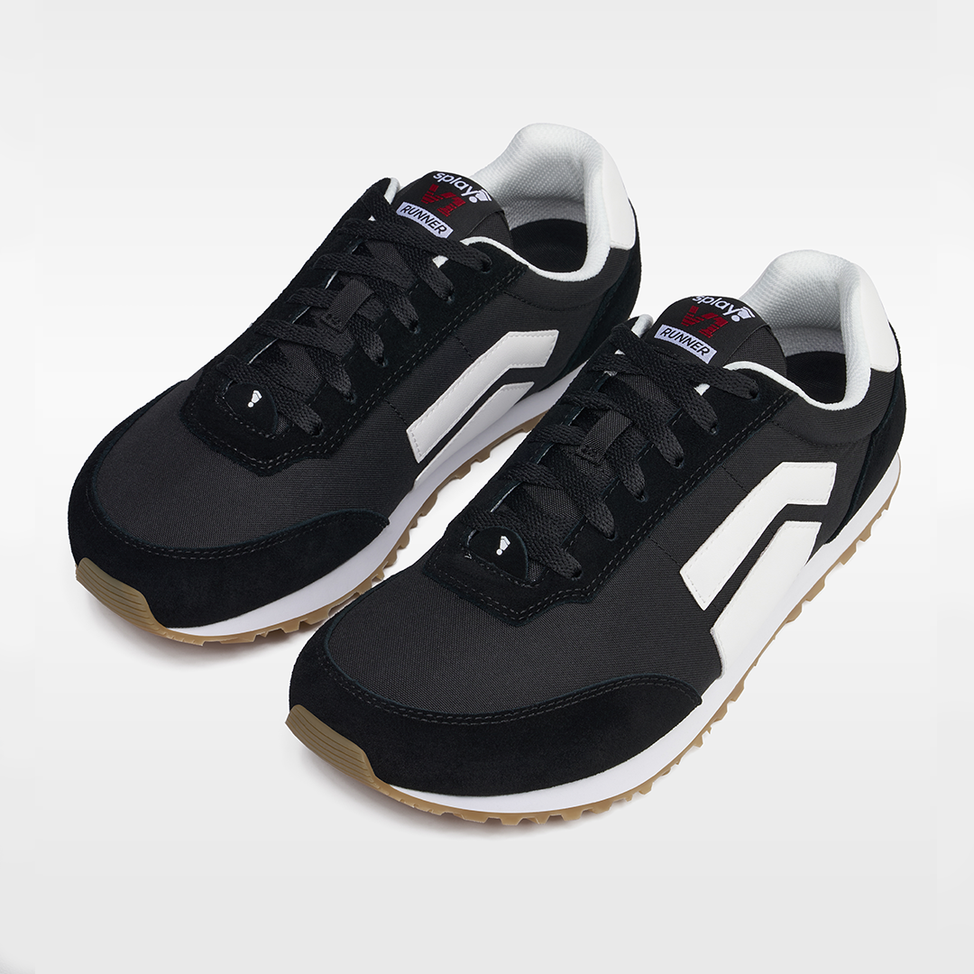RUNNER V1 Track Black '26