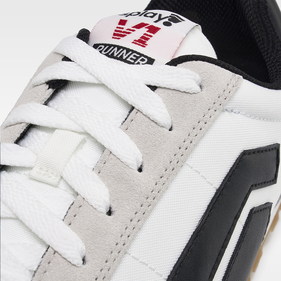 RUNNER V1 Varsity White '26
