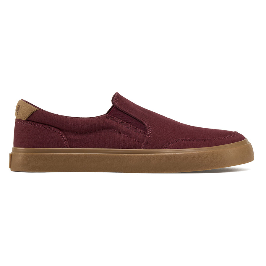 Plum STREETSTYLE slip-on zero drop shoes from Splay offering flexible, comfortable support for active days.