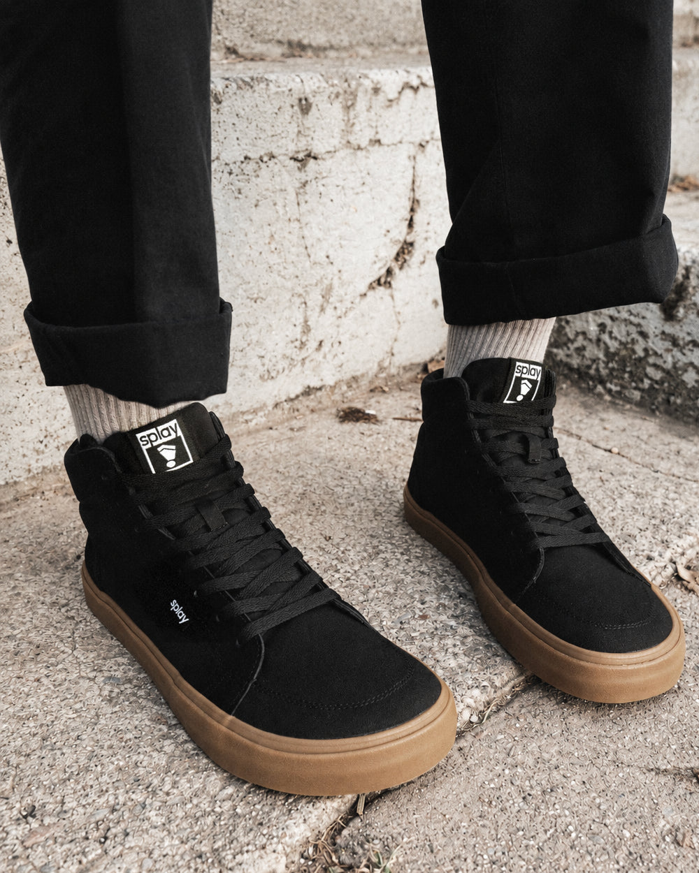 Splay REV HT Original Amsterdam barefoot shoes — high-top skate shoe, lifestyle photo, the shoes shown in use outdoors