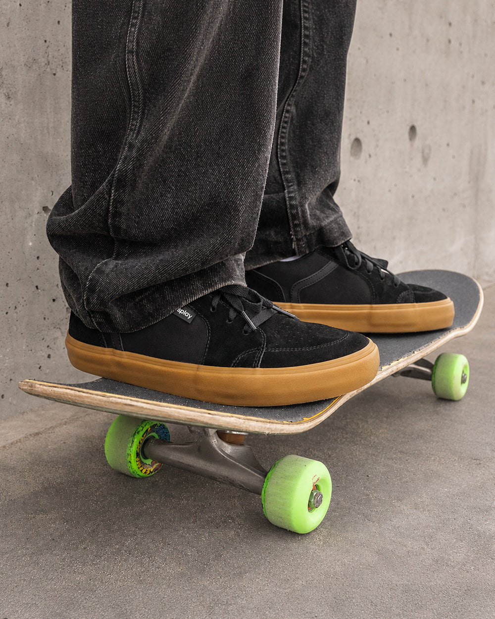 Splay REV LTS Amsterdam barefoot shoes — low-top suede skate shoe, lifestyle photo, the shoes shown in use outdoors