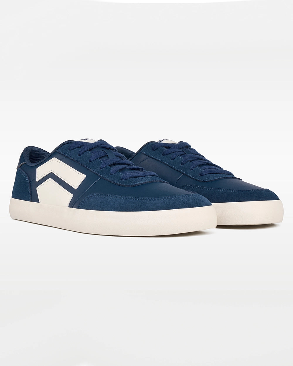 Splay 101 Oxford Blue ’26 barefoot shoes, front three-quarter view