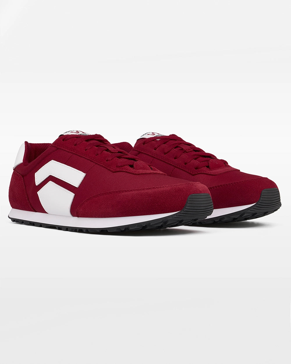 Splay RUNNER V1 Stadium Red ’26 barefoot running shoes, front three-quarter view