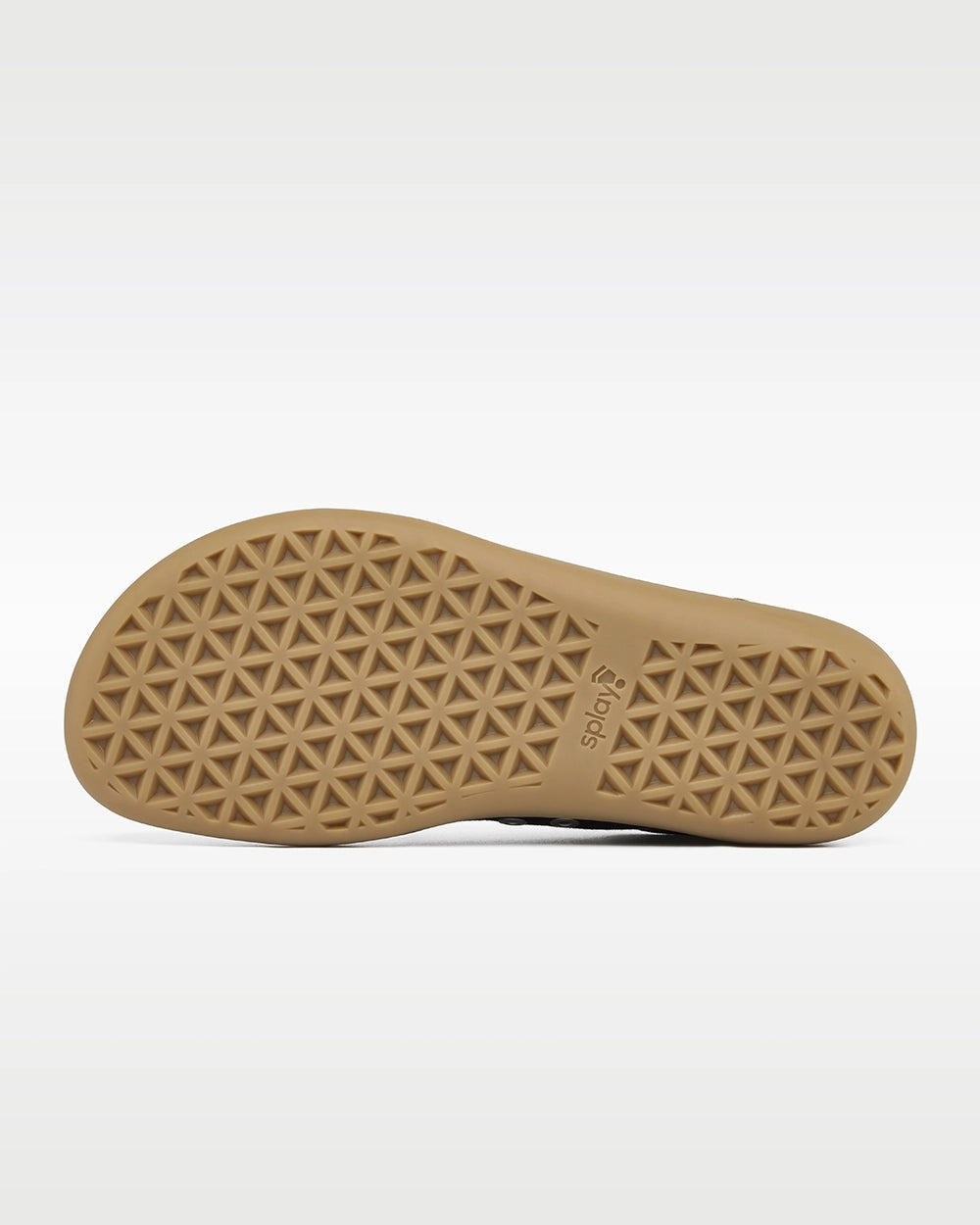 Gum outsole of the Splay FREESTYLE Shale '26 barefoot sneaker showing the Splay triangular tread pattern.