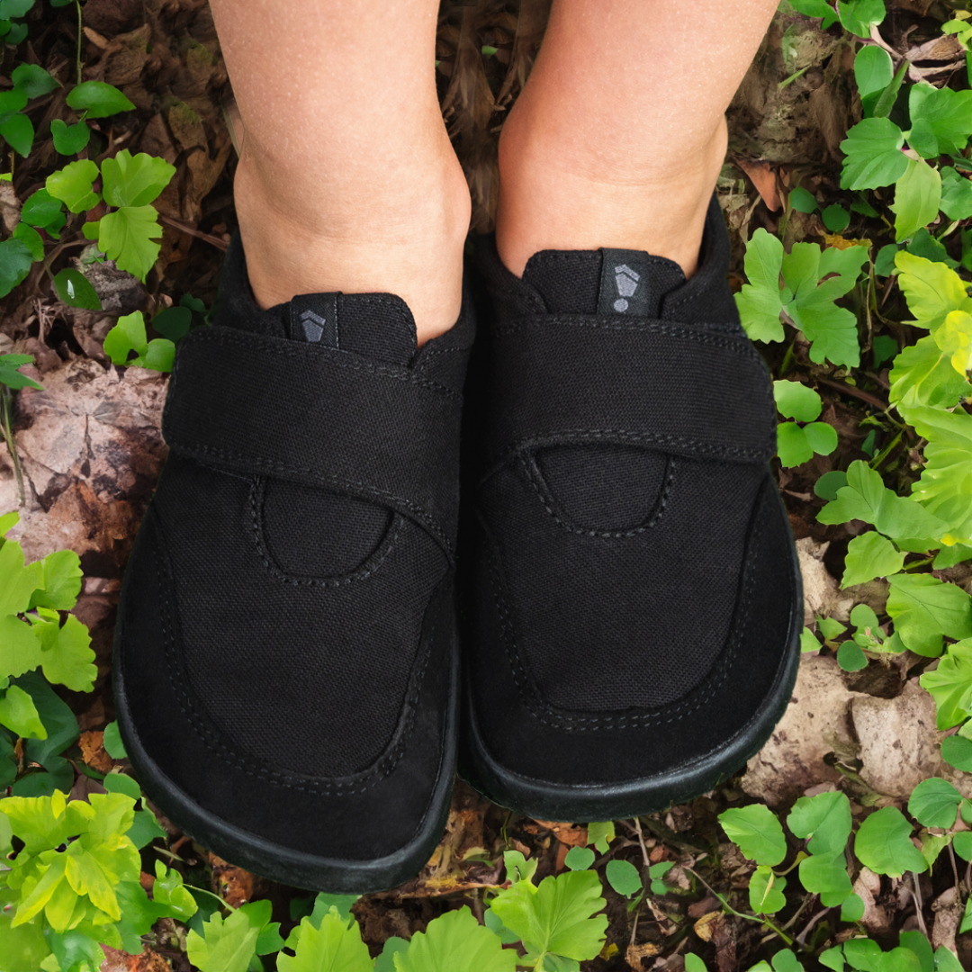 EXPLORE WILD Stealth - Shoes For Active Kids! – Splay Shoes