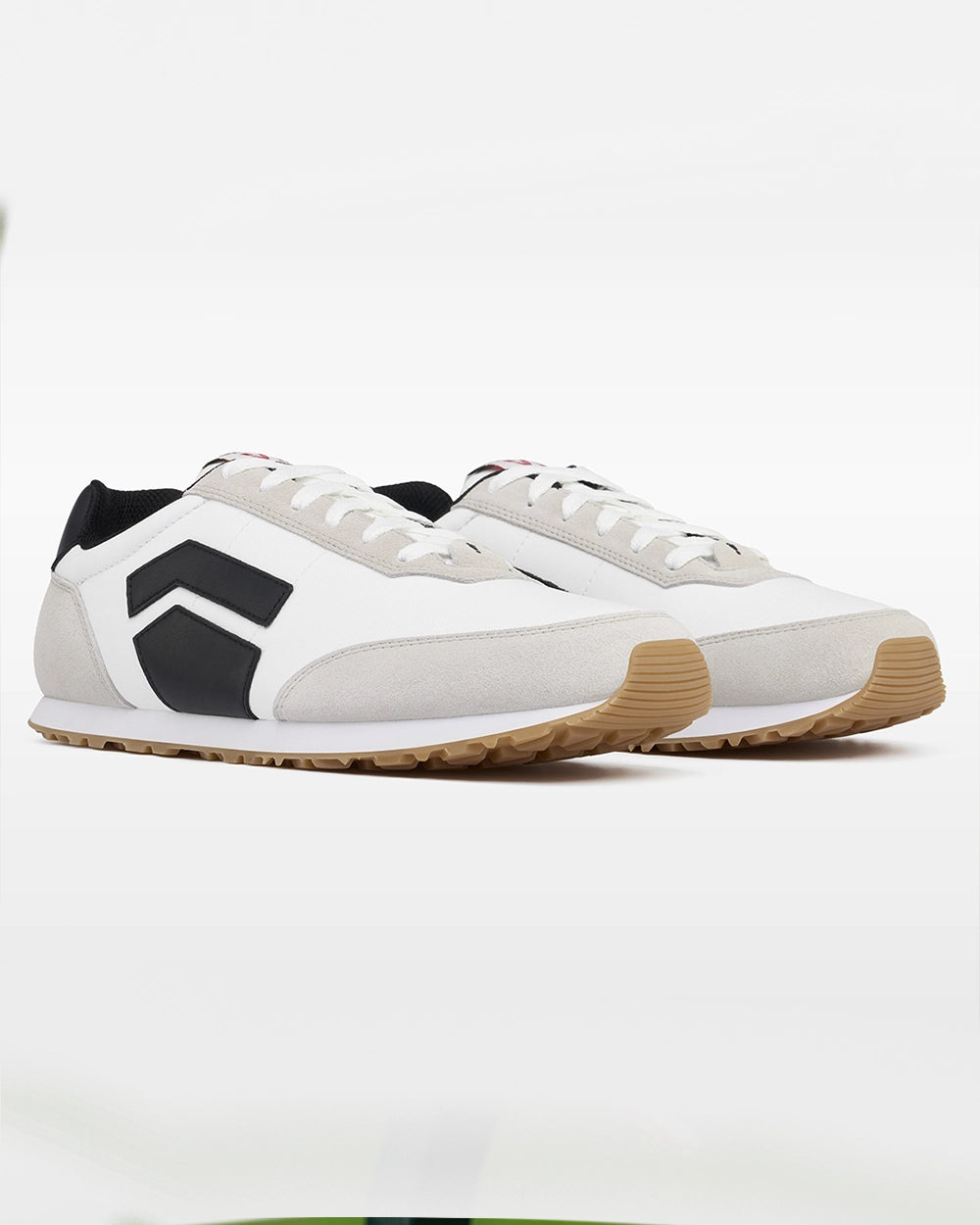 Splay RUNNER V1 Varsity White ’26 barefoot running shoes, front three-quarter view